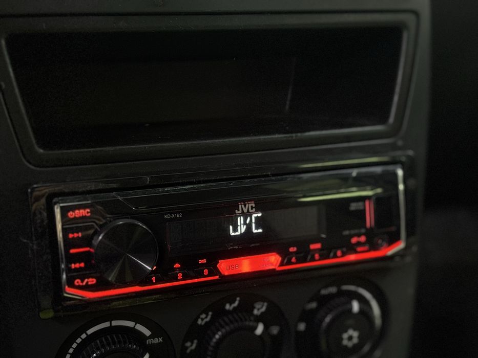 Магнитола оригинал JVC