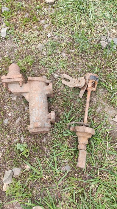 Колонка для воды. Ручной насос.