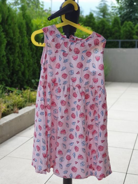 Три нови рокли размер 8-10 години