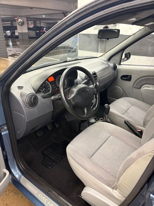 Logan 2007, 35000 km reali