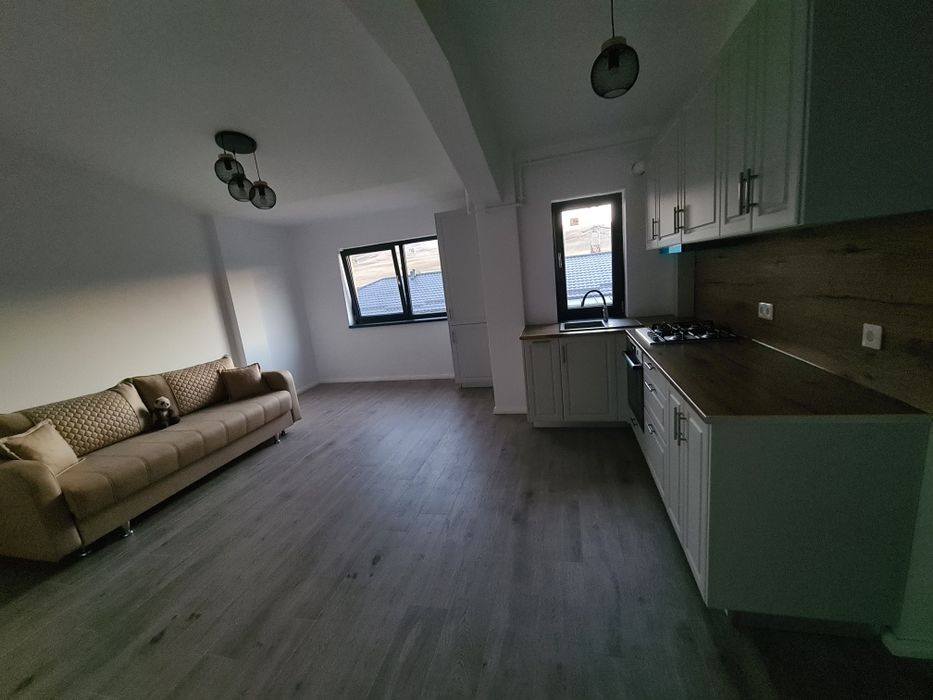 Vând apartament în Apahida