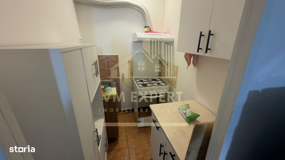 Garsonieră Transformată  Apartament 2 Camere Parter Zonă Centrală Camp