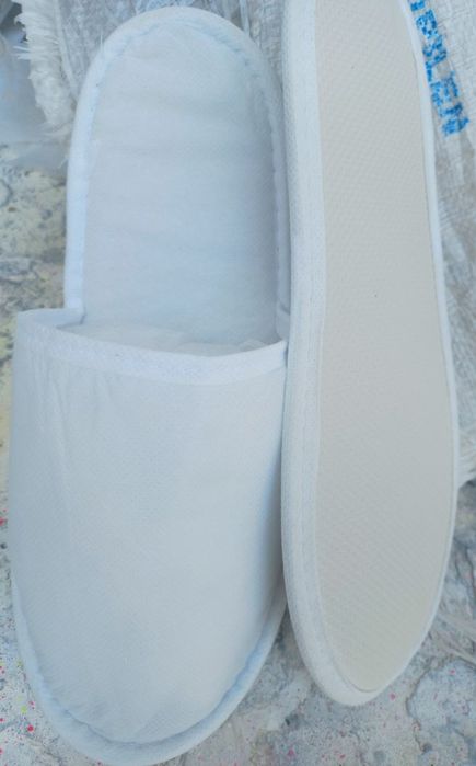 Одноразовые тапочки