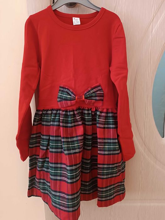 Роклички с дълъг и къс ръкав