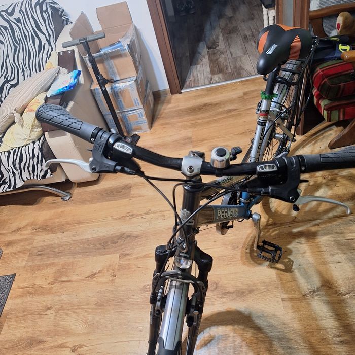 Bicicleta Pegasus Solero pe 28 aluminiu cu frâne hidraulice Magura