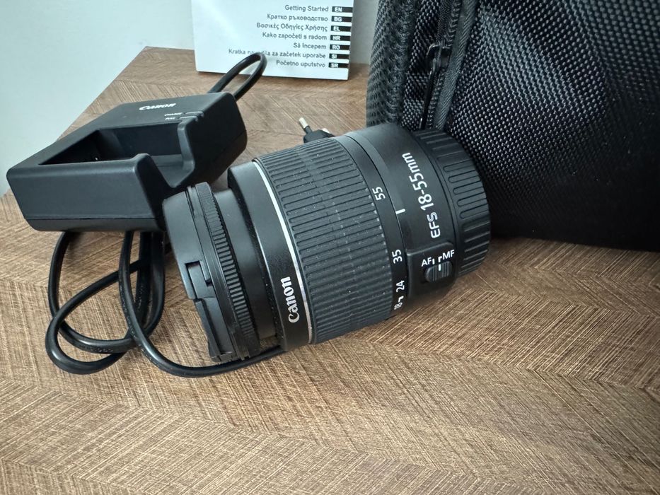 Фотоапарат Canon EOS 2000D