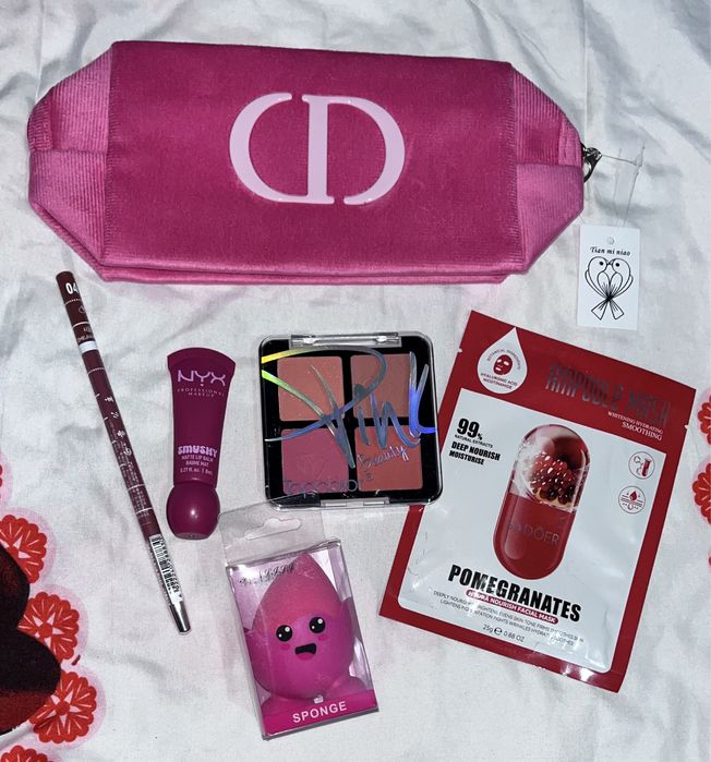 Косметичка+косметика 4500₸