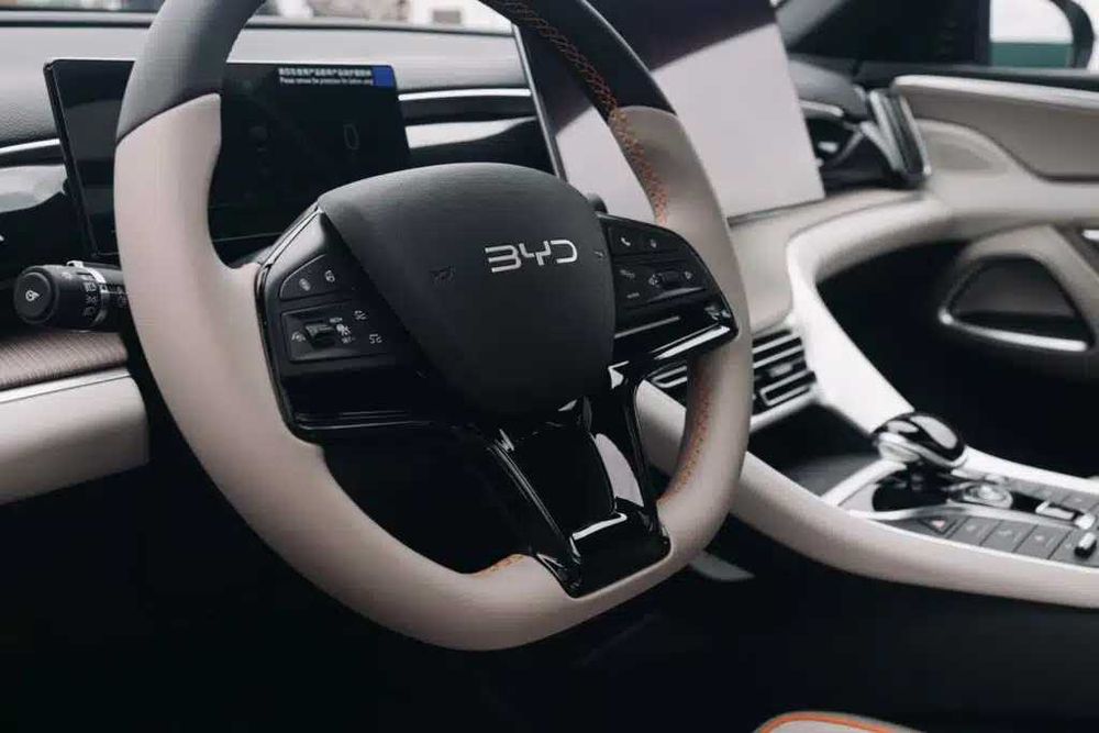 BYD Song pro full naqd va halol nasiya savdo
