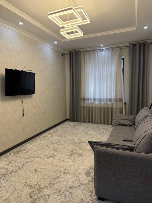 На МирзоУлугбексий районе продается однокомнатная квартира