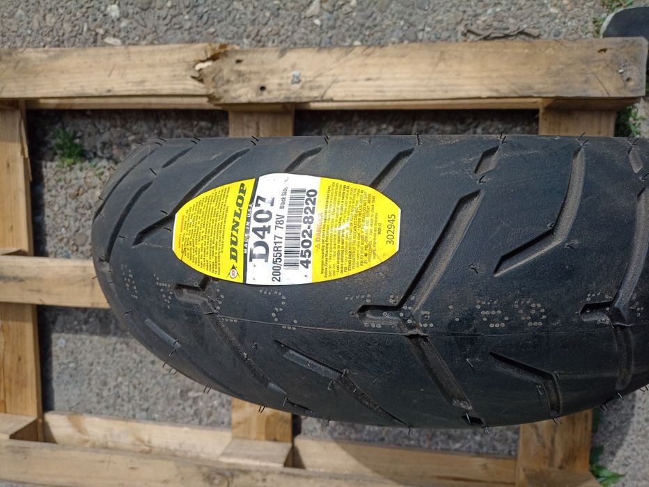 O anvelopa de spate NOUA Dunlop 200/55 R17 dot 0418
