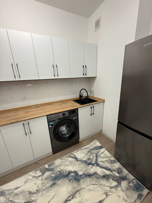 Сдаётся 1 комнатная квартира! Ассалом сохил!