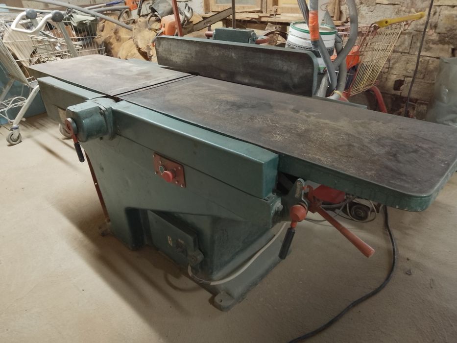 Дърводелска машина Абрихт