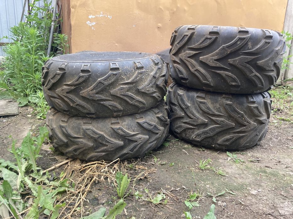 Продам резину на квадрик