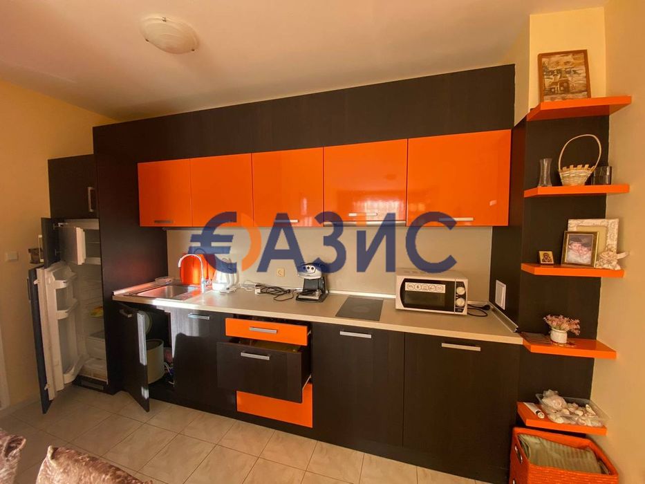 Продава се Двустаен апартамент в к.к. Слънчев бряг - 46 кв.м за 898 €/кв.м - Снимка #5