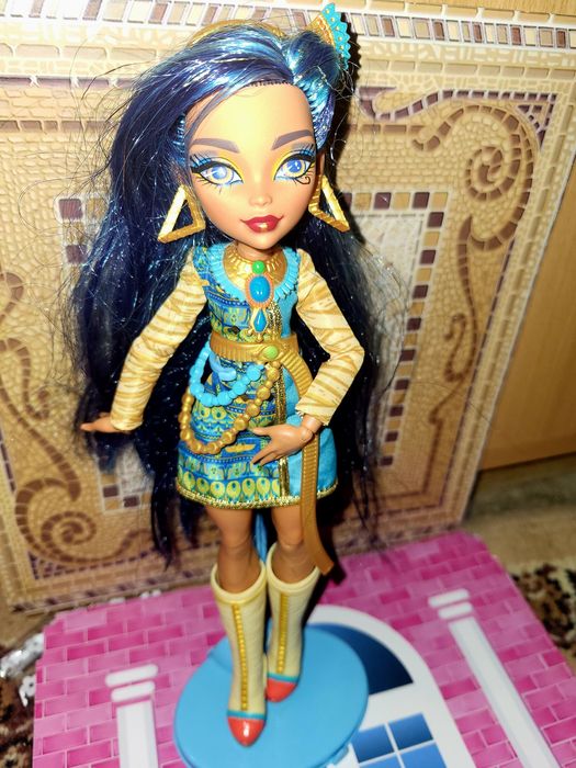 Păpuși Monster high