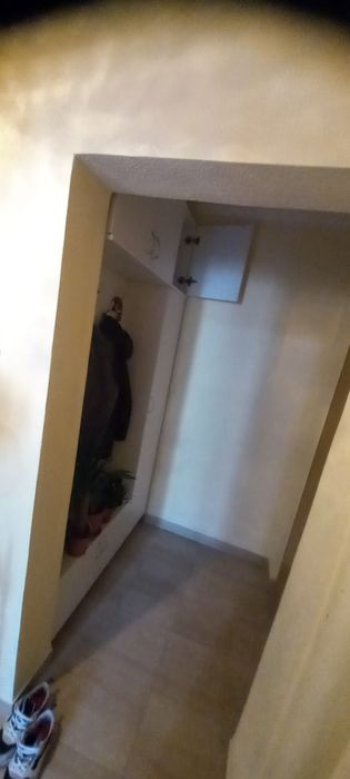 Închiriez apartament cu două camere