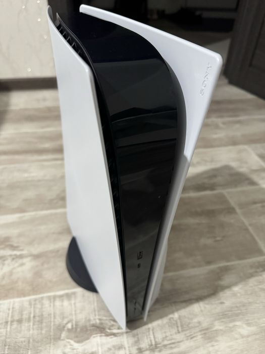 Playstation 5 с дисководом