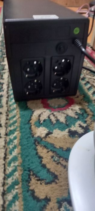 Продаётся UPS 1200