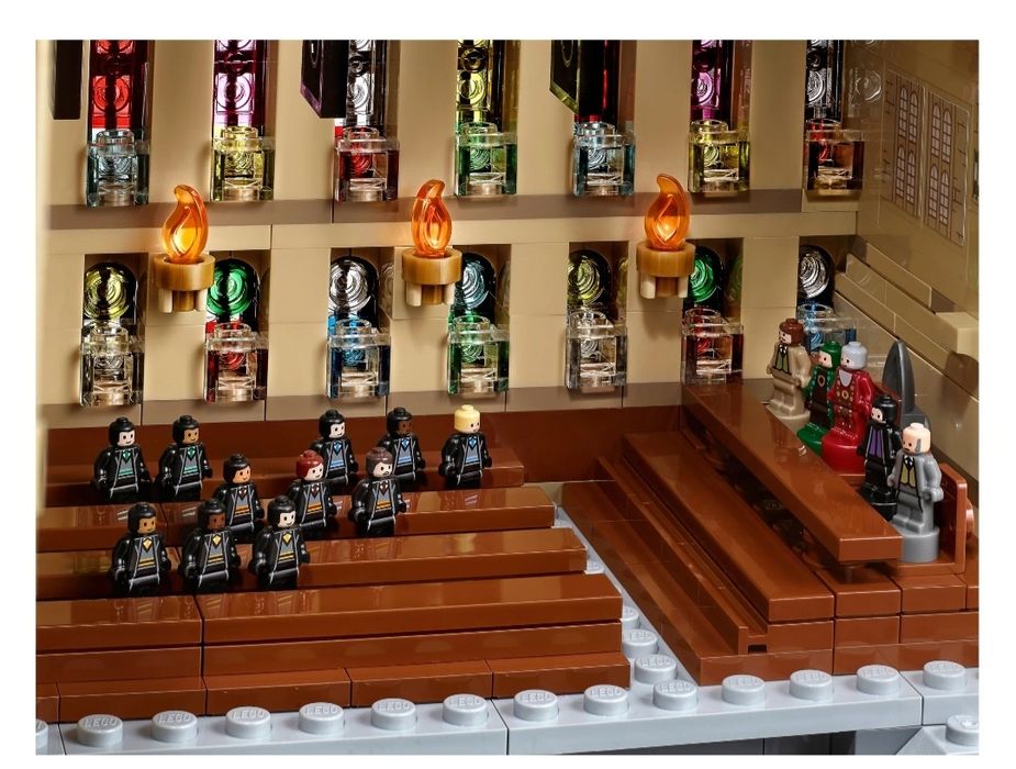 Конструктор лего замок  хогвартс