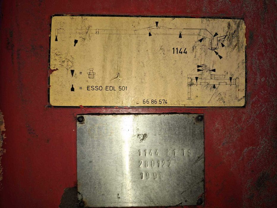 Кран Z за трупи с