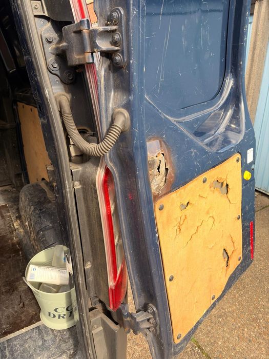 Camioneta 6 locuri Ford Transit Custom