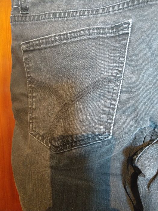 Calvin Klein 34/32. Оригинален продукт.