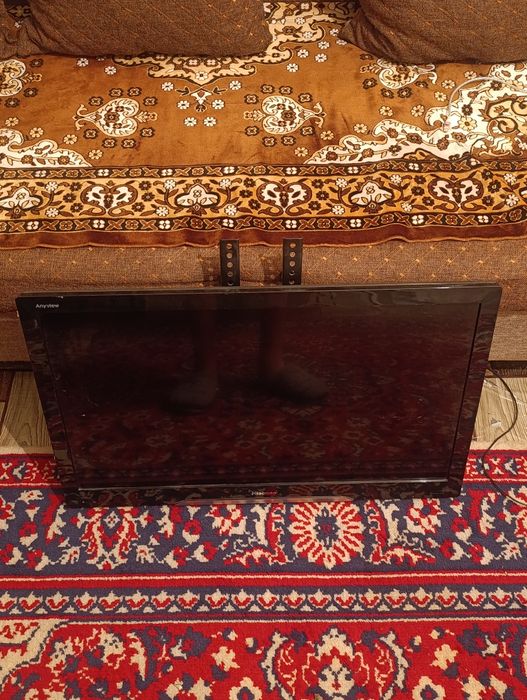 Продам телевизор