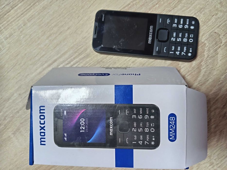 Telefon Maxcom MM248