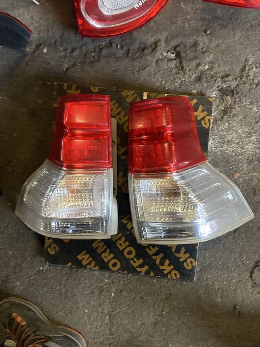 Toyota Land Cruiser 2010 година Стопове