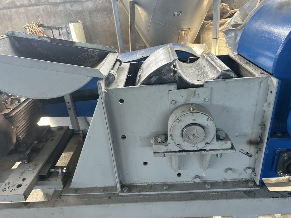 Барабанна дробилка за дървесина