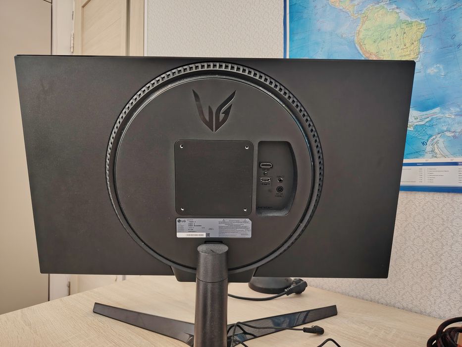 Продаётся монитор