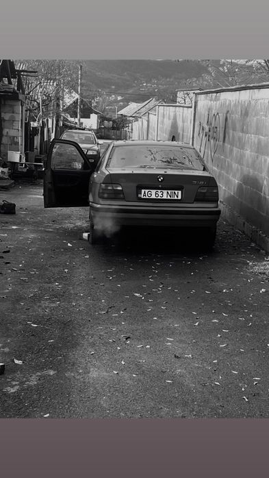 Bmw  e36 318 din 91’