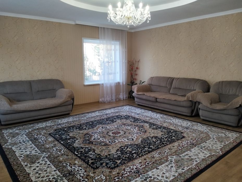 Продам ковёр 4х4