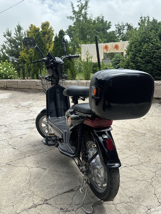 Продам электромопед DAVI