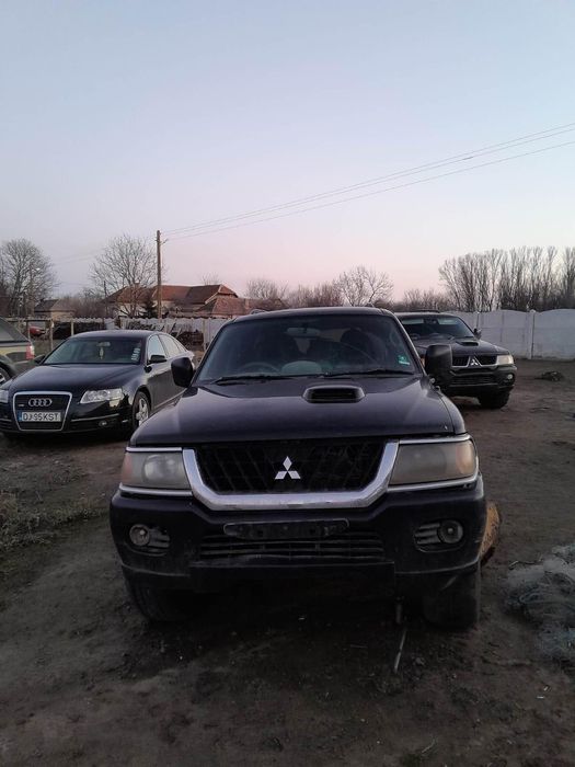 Dezmembrez  Mitsubishi  pajero sport  2.5 si 2.8