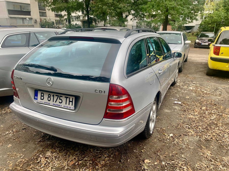 Mercedes-Benz C 220