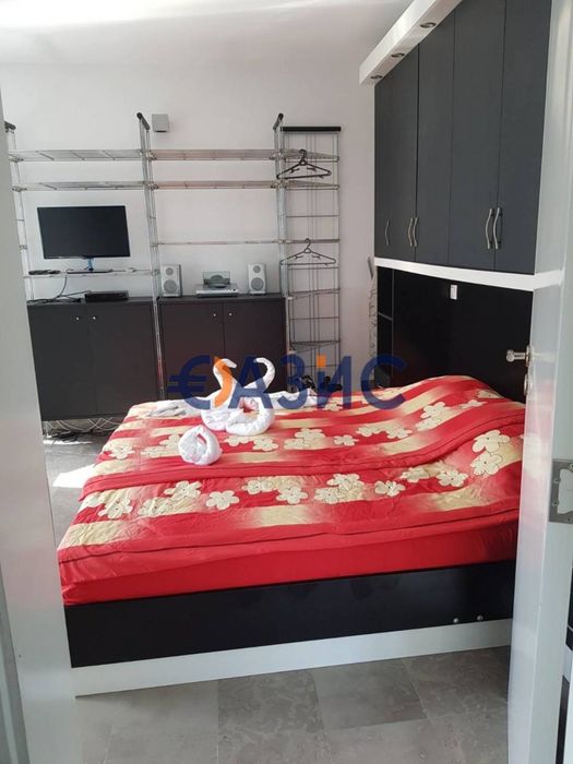 Продава се Къща в Черноморец - 375 кв.м за 1211 €/кв.м - Снимка #7