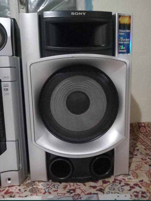 Sony GN999DS 6900W Bass Max