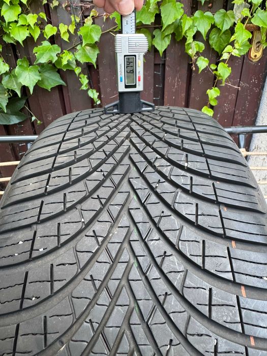 Anvelopa all season Debica Navigator 3 225/40 R18