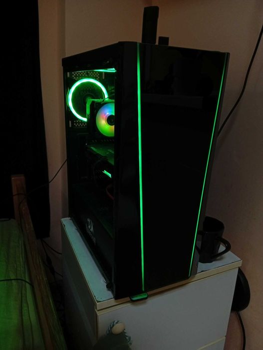 Настолен компютър