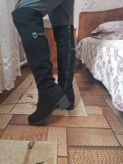 Женские зимние сапоги