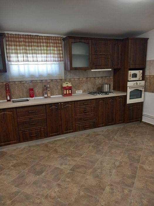 Vând bmv e 90 pornește la sfert