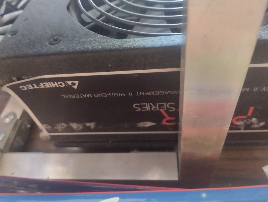 Продавам майнинг риг