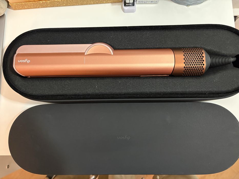 Dyson Airstrait 3 folosiri