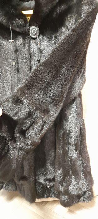 Продам норковую шубу