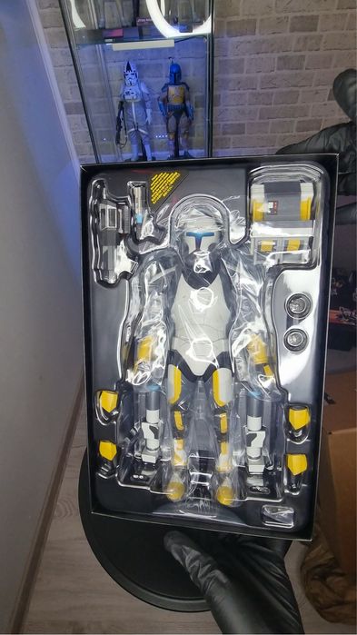 Figurina Hot Toys Clone Commando Scorch