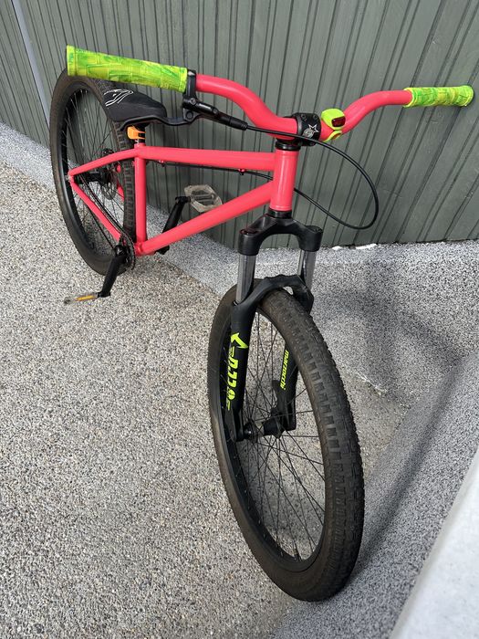 Bicicletă Dirt Jump / Street – Dartmoor CUSTOM – 2.000 LEI (Preț FIX)
