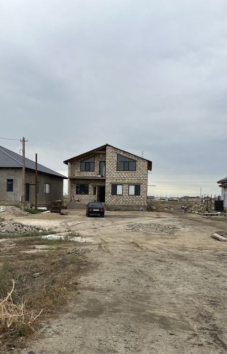 Аксай мансард сатылады жартылай биткен