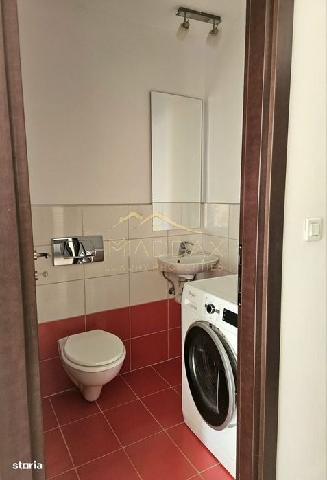 3 Camere | 77 mp Utili | Boxă Inclusă | Piscină & Fitness | Lângă Pădu