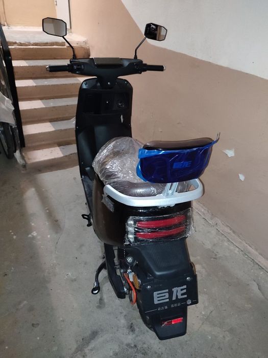 Elektron SKUTER 2022